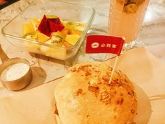 -必胜客(龙之梦购物中心店)