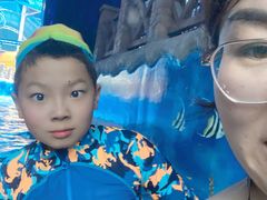 -青岛东方影都融创水世界