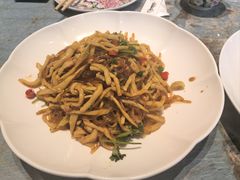 -哈啾嗨·新概念蒙餐(红星新城店)