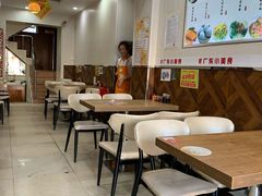 -广东小美食(果戈里大街店)