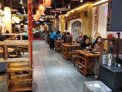 大堂-锅来乐地锅鸡(安亭店)