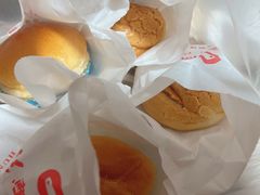鱼沙拉金枪鱼包-洪記餅店(虹泉路店)