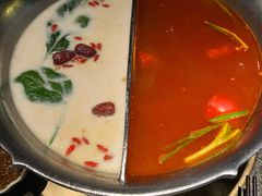 -湊湊火锅·茶憩(新中关购物中心店)
