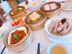 鲜虾烧卖-名苑皇宫酒家(来魅力壁画村店)