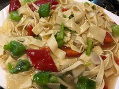-东北农家院·铁锅炖(莘庄店)