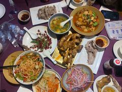 -贯贯吉·清真餐厅(浙江中路店)