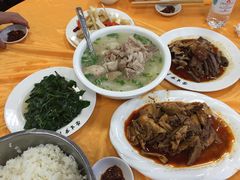 -荣生萝卜汤饭店