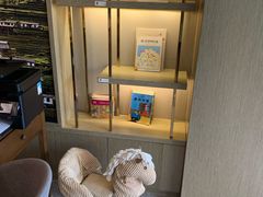 -杭州西湖湖滨银泰亚朵酒店