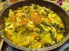 -东家小院金汤酸菜鱼(南阳路店)