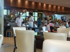 -七彩云南古滇温泉山庄
