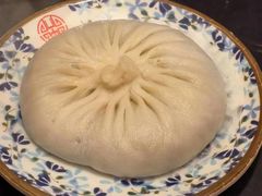 蟹黄大汤包-九炉分座(个园店)