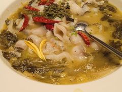 老坛酸菜鱼片-望乡楼上海菜(日月光店)