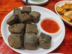 -芦茨金富饭庄·25年老字号·专做稻草鸡