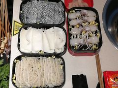 -钢管厂五区小郡肝串串香(南山店)