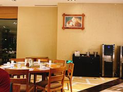 -彩蝶谷美食廊·粤式经典南番顺·铁板烧烤泰风味(广州长隆酒店)