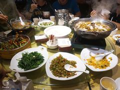 -背篓人家(洞口店)