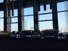 -唐拉雅秀酒店-西锦汇空中BBQ·思创餐厅