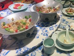 -卢大鲜鱼头捞饭(美利广场店)