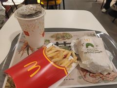 -麦当劳(广州新港东路第二分店)