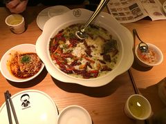 -江渔儿酸菜鱼(映月湖环宇城店)
