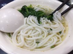 -桥香园云南过桥米线(金马碧鸡店)