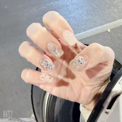 -尤米一站式美甲美睫