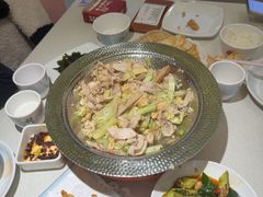 -小鱼小牛(世欧广场店)