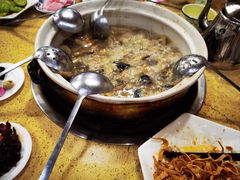 -东巴谷野生菌火锅餐厅
