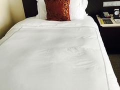 -青岛海尔洲际酒店