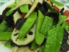 -烁佳海鲜大馅饺子