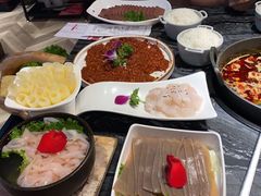 -热火朝天鲜切牛肉火锅(南强街巷店)