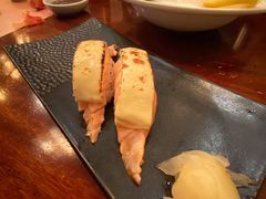 三文鱼芝士春卷-山葵家·创意料理(临平银泰城店)