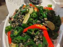 辣椒炒螺蛳肉-百味地锅鸡(财校分店)