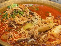 -张翻越·川渝冒菜·武汉黑鸭煲(城北万象城店)