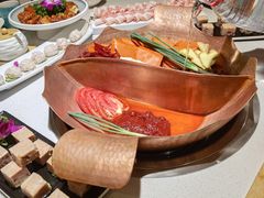 -墨居上隐·院子里火锅(峨眉店)