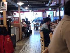 -江南猪肉商会无限续吃(弘大店)