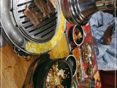 -青瓦炭韩潮烤肉(花园道店)