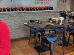 -巴四老城区炭火蛙锅(张江店)