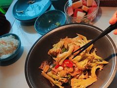 -荷塘秋月·本帮江浙菜(国权路店)