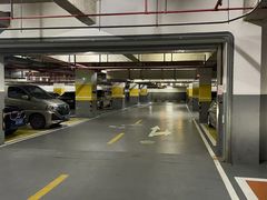 -上海电影广场-地下停车场