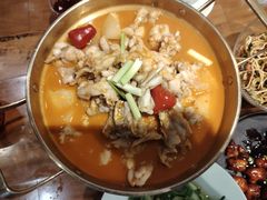 酸汤牛蛙-江南小叙·美食研究院(鱼街店)