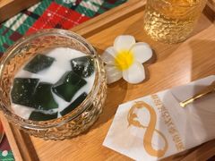 -湄南泰式古法按摩แม่น้ำนวดแผนไทยโบราณ