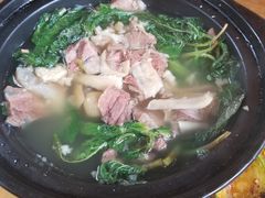 马帮牛汤锅-醉云喃