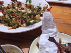 -老滇山寨•云南特色菜•地方菜•民族风情歌舞表演(金碧店)