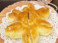 面包馕-新疆红柳花餐厅(新洲店)