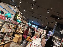 -酷乐潮玩(颛桥万达店)