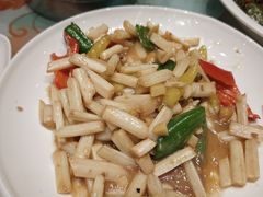 -年辉渔村·非遗传承餐厅(新丰江店)