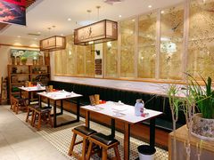 大堂-白氏兄弟烧烤(尹家沟店)