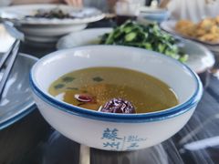-七的湖·晚芳亭·阳澄湖农家菜·大闸蟹(莲花岛店)