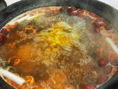 -牛知府云南菌汤鲜牛肉火锅(肖家湾店)